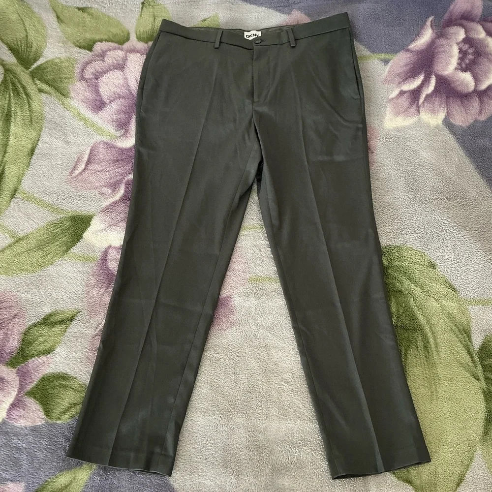 DKNY Men’s Gray Dress Pants